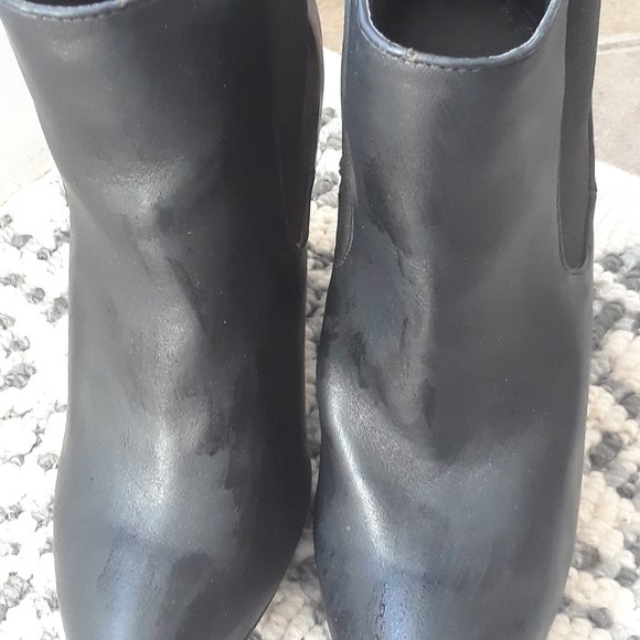 Booties - Picture 5 of 5